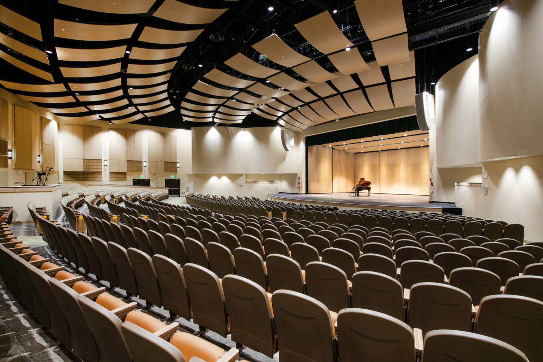 A photo of the interior of a theatre.